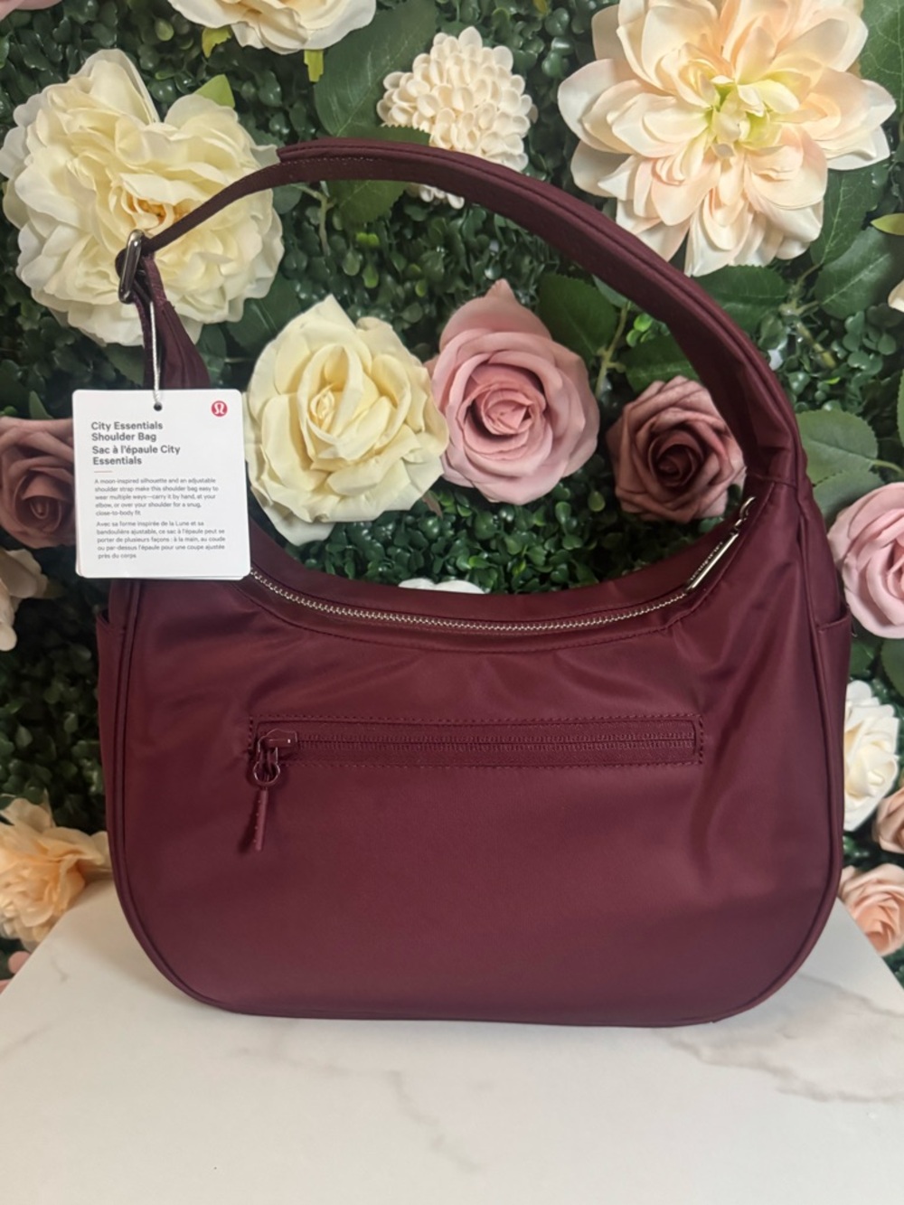 Lululemon City Essentials Shoulder Bag 4L NWT - Picture 3 of 9